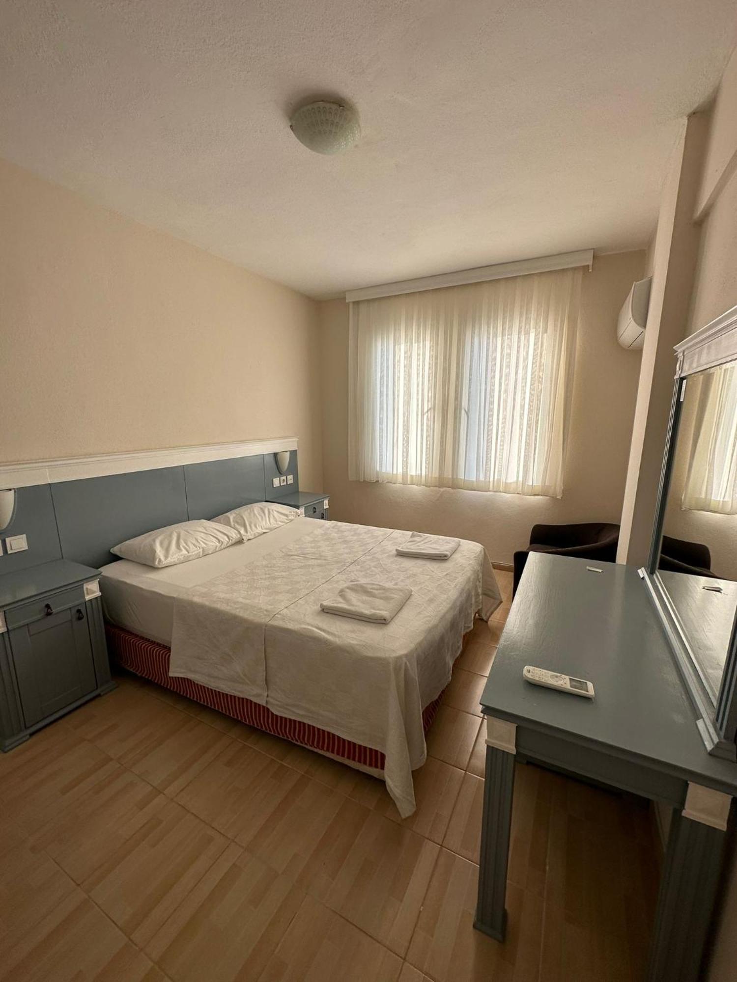 Cicek Apart Hotel Çeşme Luaran gambar